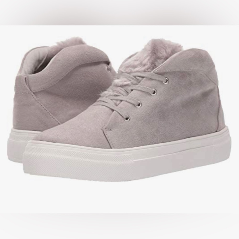 MIA Tillie Dove Faux Fur Grey Platform Sneakers Size 8 box